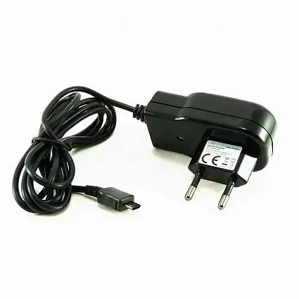 Présentation Chargeur Secteur Port Micro-USB 2A Noir Filaire 110 cm